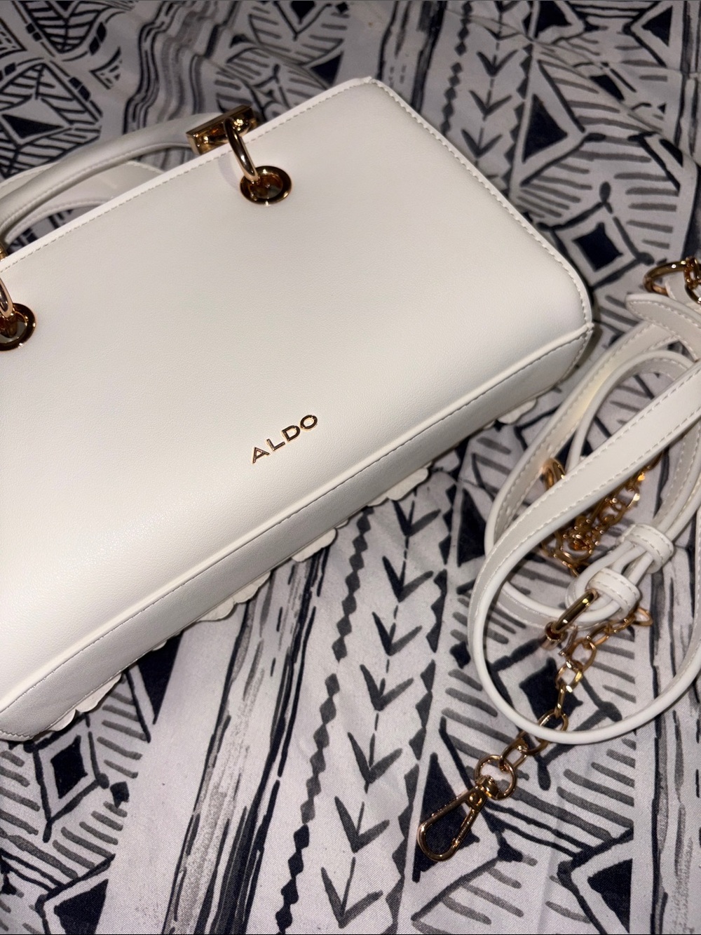ALDO White Floral Appliqué Crossbody Bag with Gold Accents - Picture 2 of 3
